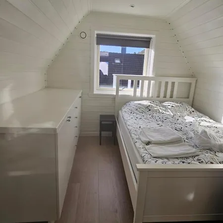 Appartement Cozy Near With Free Privat Prarking Bergen